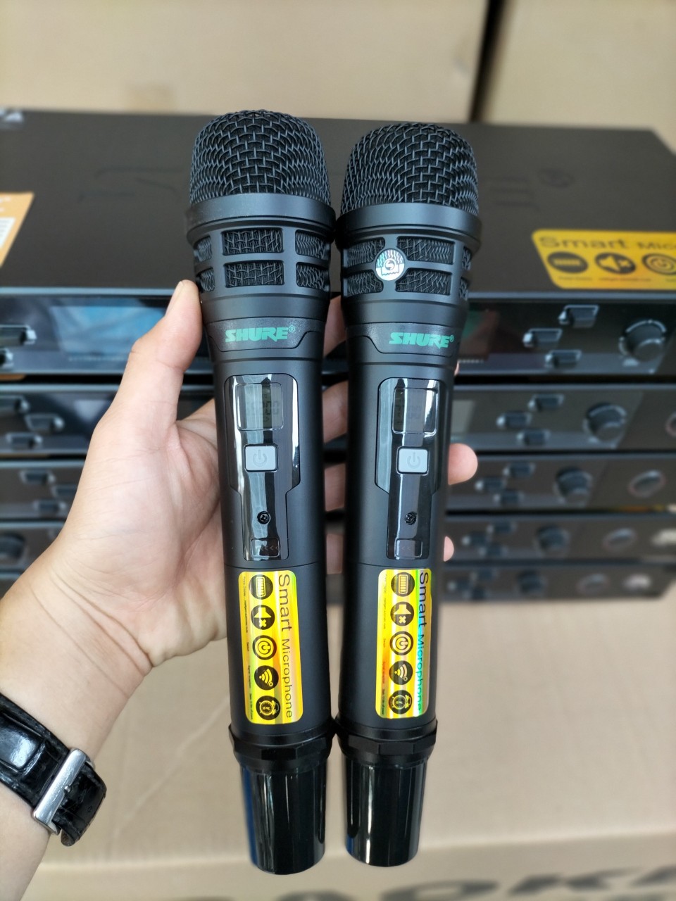 Micro karaoke không dây Shure UGX23